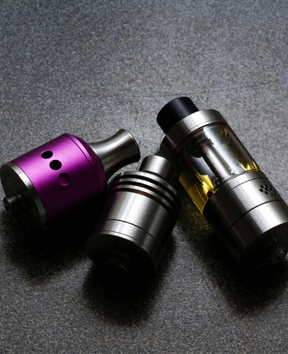 Rebuildable drip atomizer decks